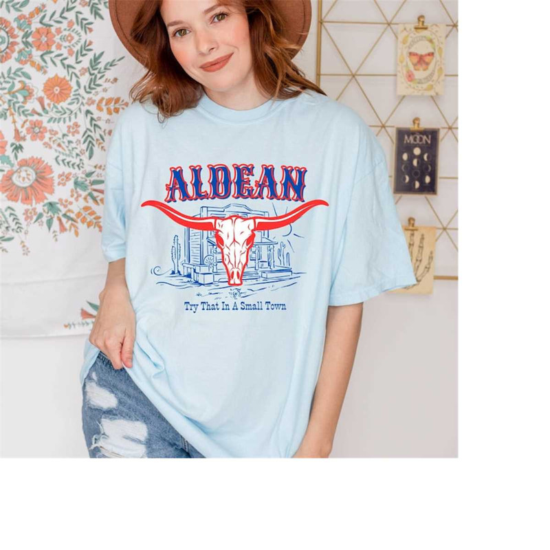 MR-1611202314109-try-that-in-a-small-town-aldean-shirt-comfort-colors-image-1.jpg