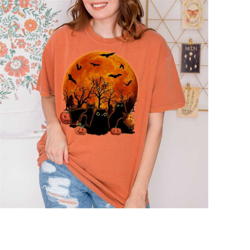 MR-1611202314263-comfort-colors-shirt-moon-teeoversized-tshirthalloween-cat-image-1.jpg