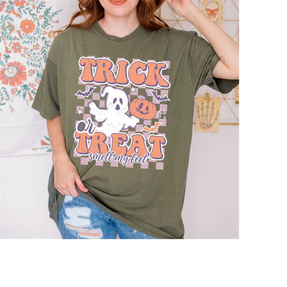 MR-16112023142754-trick-or-treat-halloween-shirtcomfort-colorhalloween-family-image-1.jpg