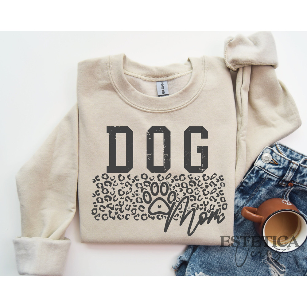 Dog Mom Svg Png, Dog Mama Leopard Svg, Dog Lover Svg, Pet Lover Svg, Dog Mom T-Shirt Svg, Pet Svg, Mom Shirt Png, Sublimation Designs.jpg
