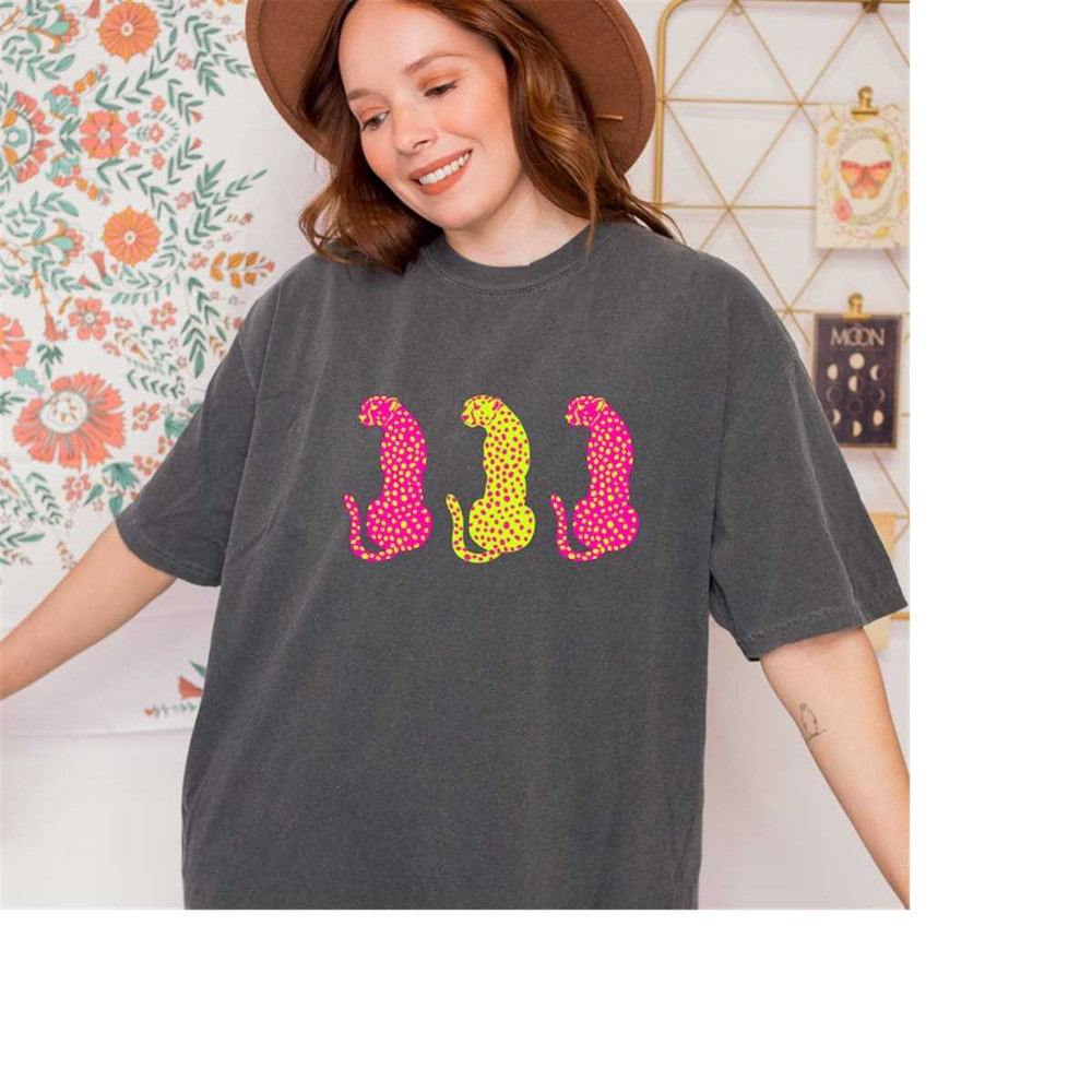 MR-16112023161547-comfort-colors-leopard-shirt-trendy-yellowpink-leopard-image-1.jpg