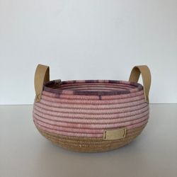 Round basket with leather handles 4.5'' x 7.5''