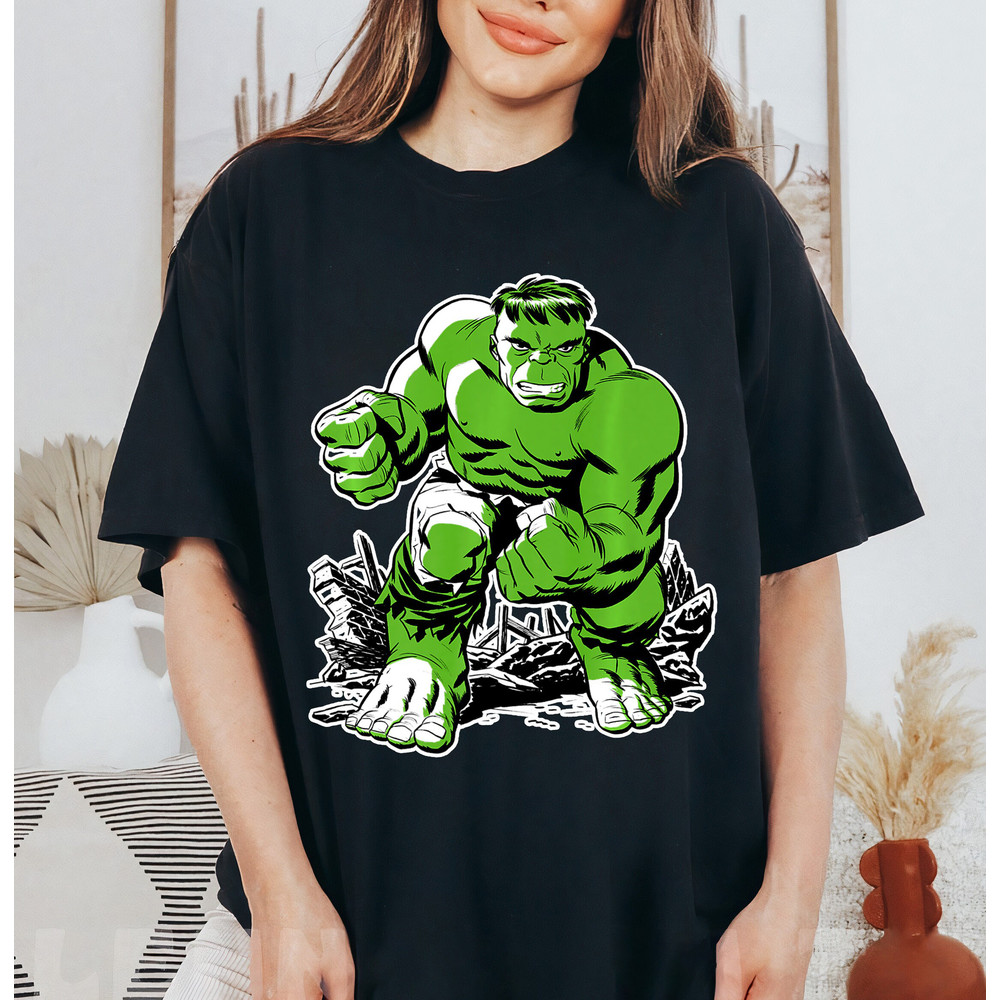 Marvel The Incredible Hulk Retro Comic Art Gift Shirt, Disneyland Family Matching Shirt, Marvel Comic Shirt, WDW Epcot Theme Park Shirt.jpg