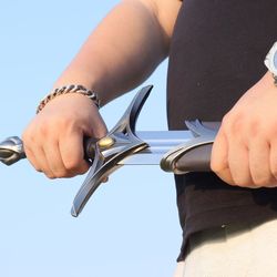 metal the lord of the rings the rings of power galadriel's sword replica, commander's sword with base, monogram sword, c