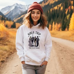 girl's trip salem time to get wicked hoodie, vintage halloween hoodie, salem massachusetts witch hoodie, sanderson siste