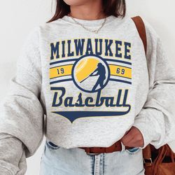 vintage milwaukee brewer crewneck sweatshirt t-shirt, brewers est 1969 sweatshirt, milwaukee baseball game day shirt, r