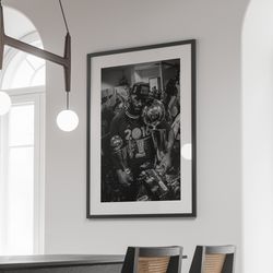 lebron james poster, black and white, lebron james print, nba sports, vintage sports poster, lebron james wall art, bask