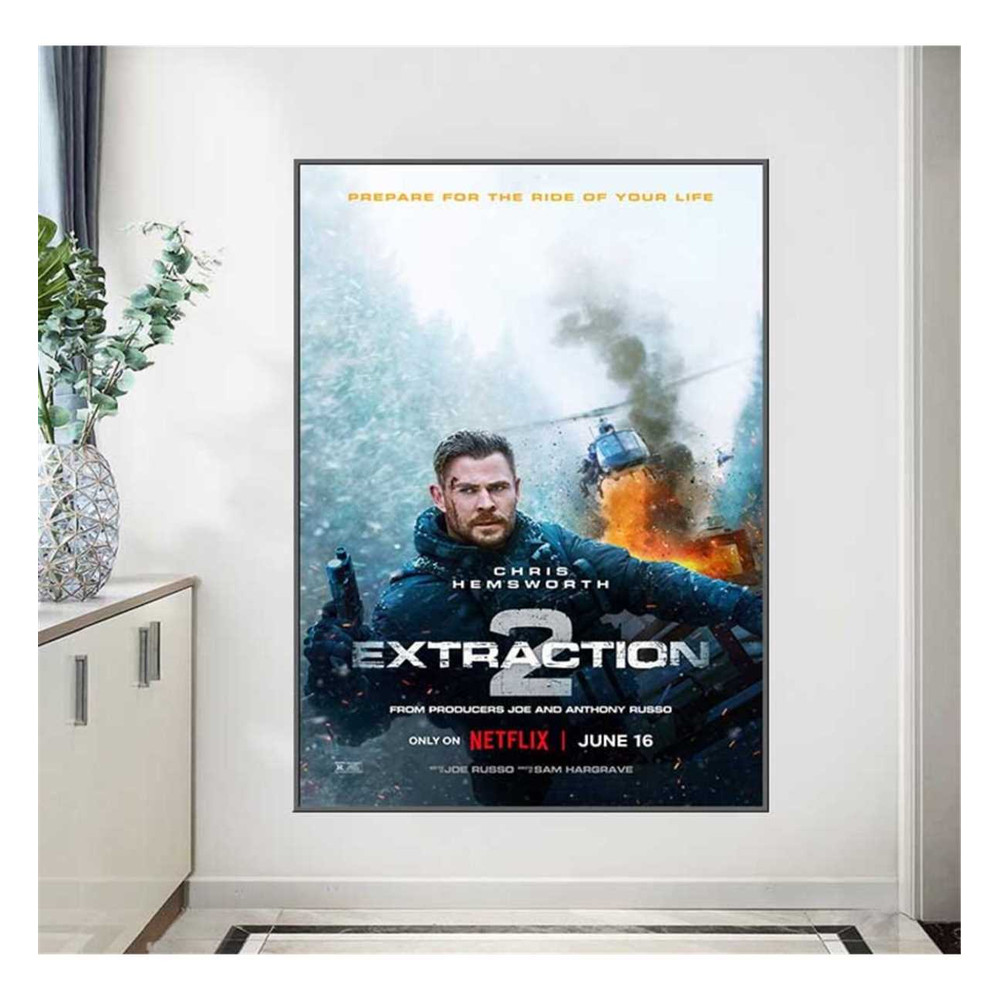 MR-171120239426-extraction-2-movie-poster-chris-hemsworth-room-decor-print-bar-image-1.jpg