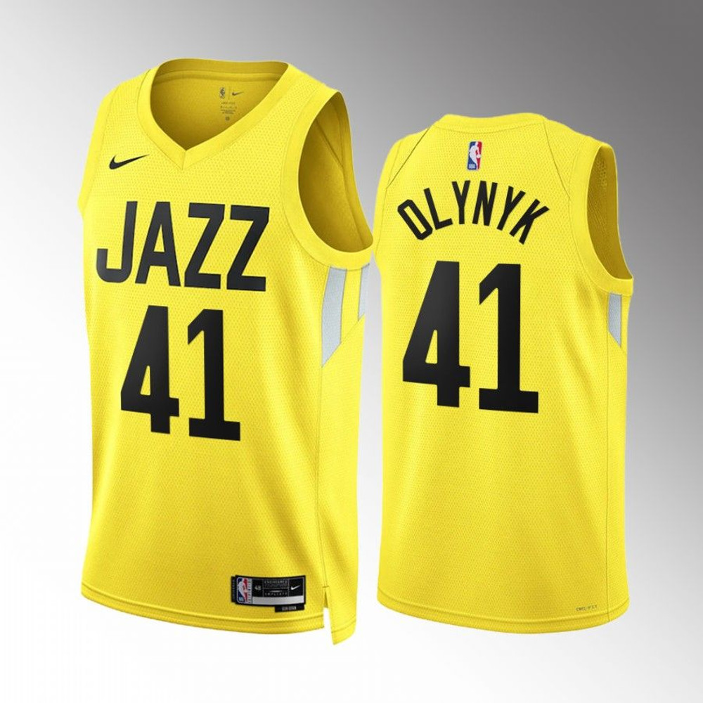 Utah Jazz Kelly Olynyk 2022-23 Gold Jersey.jpg