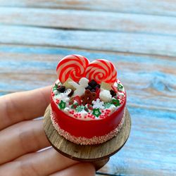 Miniature Realistic Christmas Cake DollHouse Decor