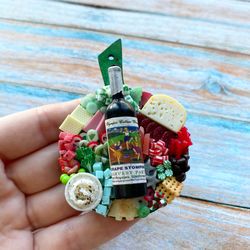 Magnet Miniature Charcuterie Christmas Board with Wine