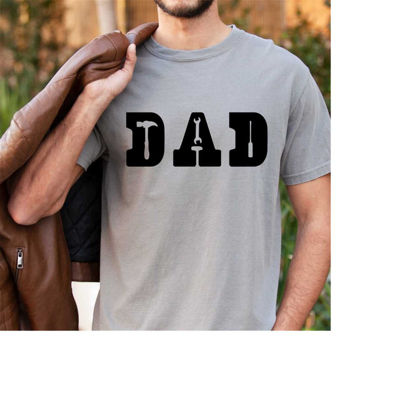 MR-201120239516-comfort-colors-mechanic-dad-t-shirt-fathers-day-gift-image-1.jpg