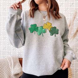 shamrock sweatshirt, st patricks day sweatshirt, st pattys day gift, irish gifts, shamrock clover tee