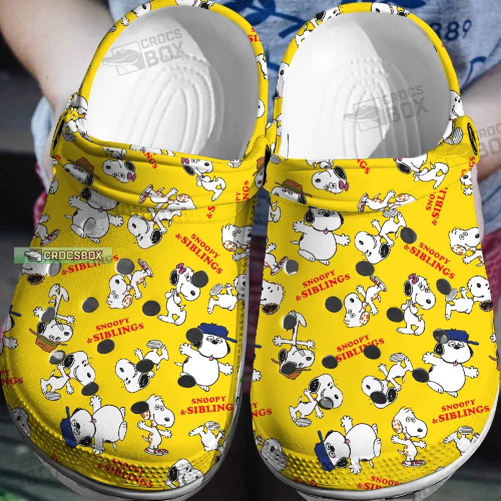 Snoopy Siblings Crocs Yellow - CrocsBox.jpg