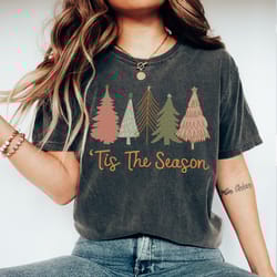 christmas tree shirt, women christmas shirts, christmas sweatshirt funny christmas crewneck festive holiday tshirt retro