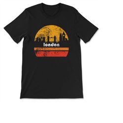 vintage london city skyline retro sunset vacation souvenir t-shirt, sweatshirt & hoodie