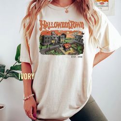 retro halloweentown spooky comfort color shirt, vintage halloweentown shirt, halloween party shirt, funny halloween tee,