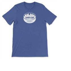 tampa bay florida hockey puck downtown city skyline ice hockey fan t-shirt, sweatshirt & hoodie