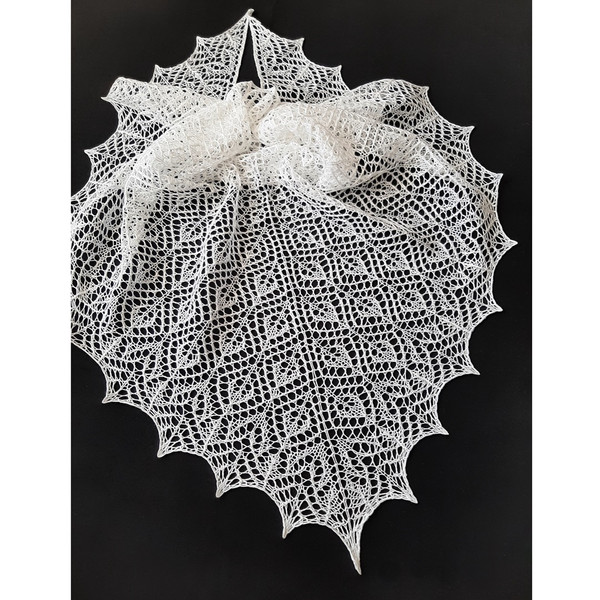 lace-shawl-knitting-pattern-ia.jpg