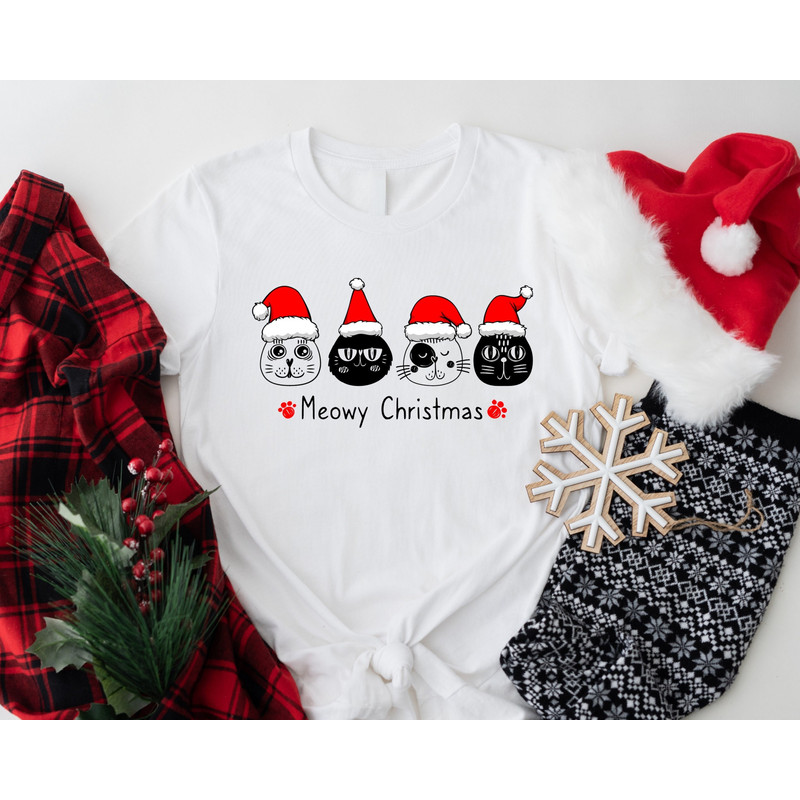 Christmas Cats Shirt, Meowy Christmas T-Shirt, Cat Lover Christmas Tee, Merry Christmas Cat Outfits, Cat Owner Christmas Gift Idea.jpg