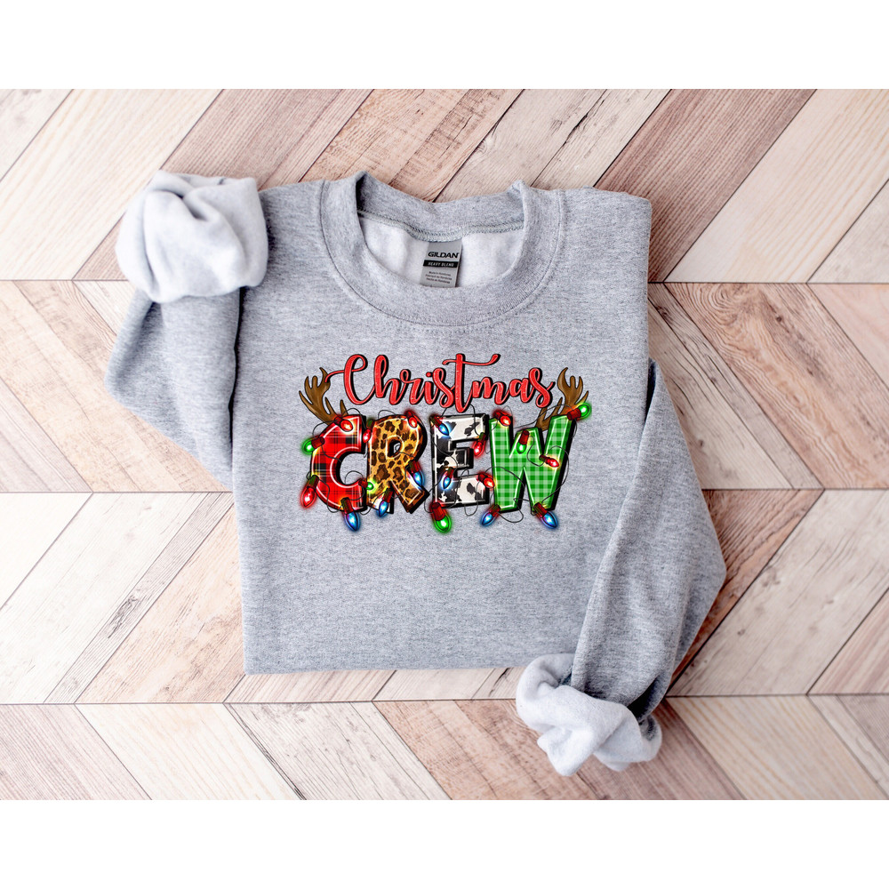 Christmas Crew Sweatshirt,Family Matching Christmas Shirt,Matching Family Christmas Sweater,Winter Sweatshirt,Christmas Shirt for Woman.jpg