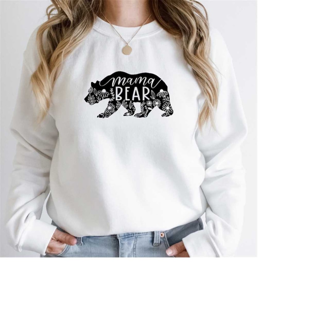 MR-22112023114116-mama-bear-sweatshirt-mothers-day-gift-crewneck-image-1.jpg