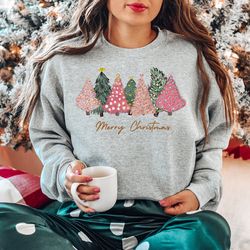 pink tree christmas sweater,christmas sweatshirt,christmas crewneck, christmas tree sweatshirt, holiday sweaters for wom