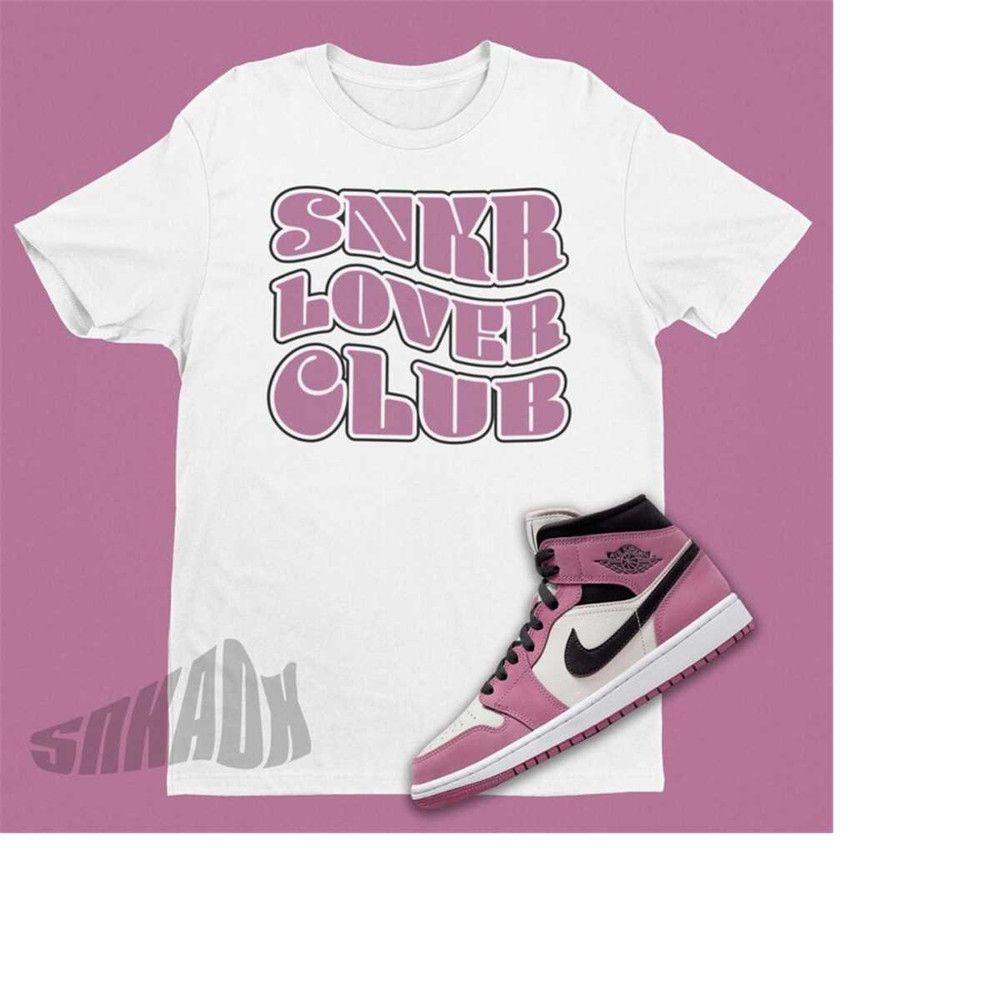 MR-22112023122713-snkr-lover-club-womens-shirt-air-jordan-1-berry-pink-image-1.jpg