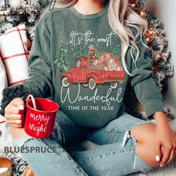 its the seaosn sweatee, christmas sweatshirt, retro christmas sweatshirt, iprintasty christmas, merry christmas comfort