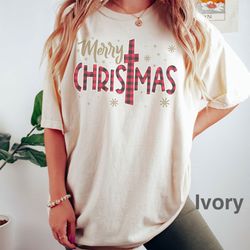 merry christmas t-shirt, minimal merry shirt, christmas vibes t-shirt, holiday apparel, iprintasty christmas, merry tee