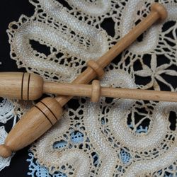 10 pcs. Bobbins for lace made of beech wood. Handmade tools. Bobbin lace.