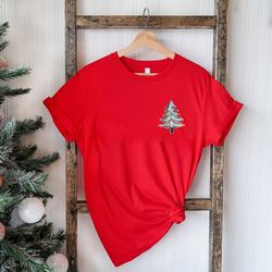 Distressed Christmas Pocket Tree, Ladies Merry Christmas Shirt, Cute Winter Christmas  Grungy Tree, Holiday Tree, Xmas S