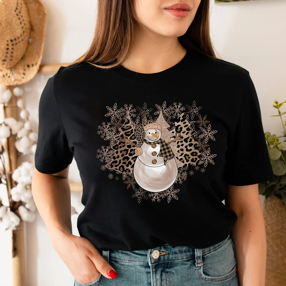 Leopard Snowflake Shirt, Leopard Christmas Tree, Christmas T-Shirt, Christmas Shirt,Womens Christmas,Snowflake Winter Christmas, Leopard Tee.jpg