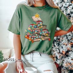 christmas book tree shirt, christmas gift for teacher, school christmas t-shirt, iprintasty christmas, book lovers chris