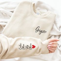 personalized gigi sweatshirt and hoodie, custom gigi gift goodie, custom gigi sweatshirt , mother day hoodie, gigi gift