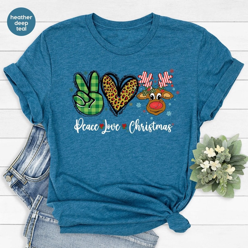 Christmas Reindeer Shirt, Christmas Gifts, Winter Outfits, Womens Clothing, Christmas Sweatshirt, Holiday Clothing, Xmas Tshirt, Animal Tees.jpg