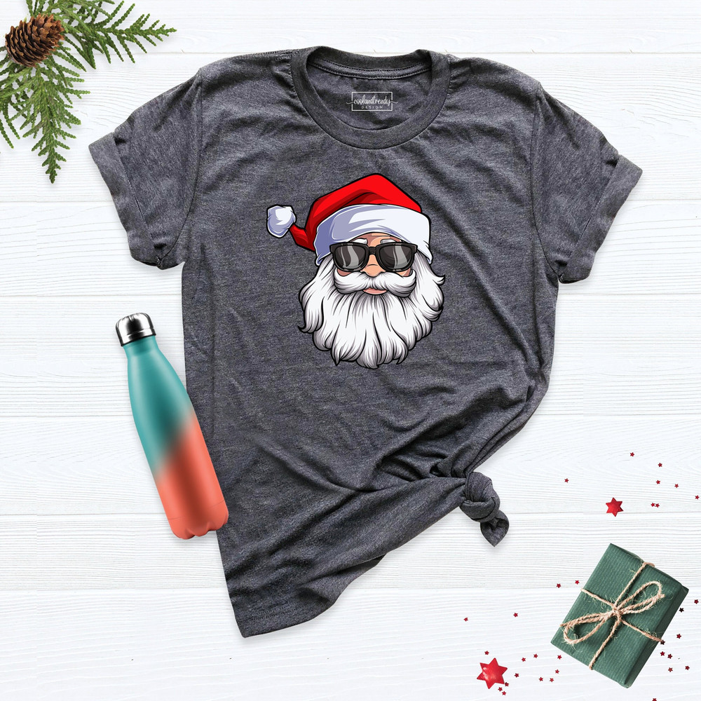 Christmas Santa Head Shirt, Cute Christmas Shirt, Santa Shirt Gift, Christmas Graphic, Santa T-Shirt, Holiday Shirt Sleeve Tee, Santa Claus.jpg