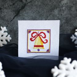 Cross stitch pattern Christmas bell, small cross stitch pattern PDF, simple cross stitch chart Christmas, gift idea DIY