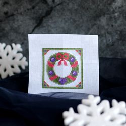Cross stitch pattern Christmas wreath, easy cross stitch pattern for beginners, DIY Christmas gift idea, PDF chart