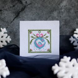 Cross stitch pattern Christmas ball, easy cross stitch chart PDF, tiny cross stitch pattern, Christmas gift idea DIY