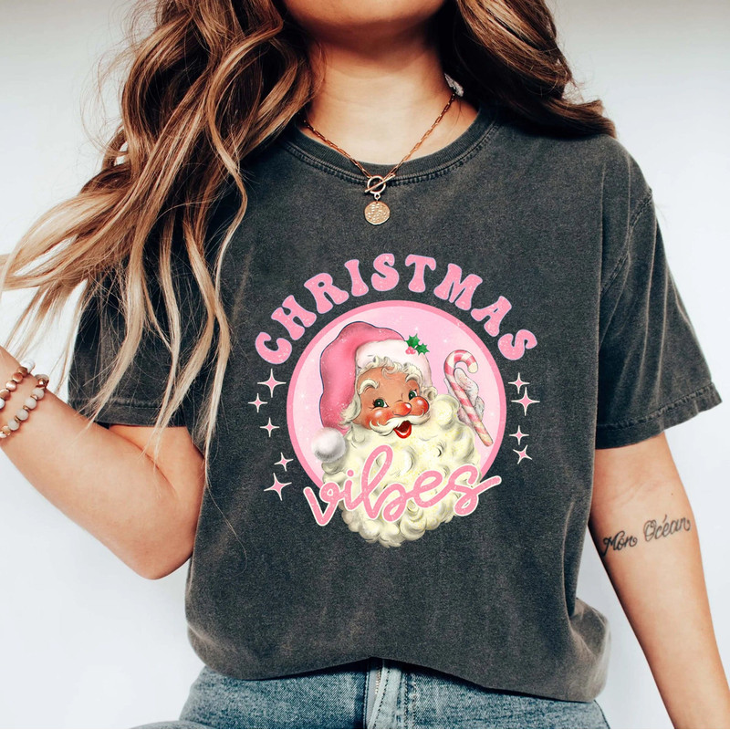 Retro Pink Christmas Vibes, Pink Santa Claus, Retro Christmas Shirt, Vintage Holiday Shirt, Santa Shirt, Merry Christmas Shirt, Cute Santa.jpg
