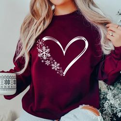 snowflake sweatshirt, christmas sweatshirt, women holiday shirt, snow flake heart sweater, snow sweatshirt, christmas gi