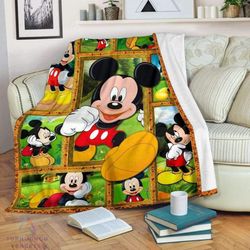 mickey mouse and friends merry christmas xmas gift xmas is coming blanket, magic kingdom throw blanket, mickey and frien