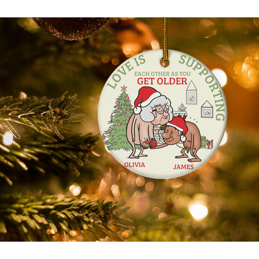 Funny Old Couple I Want To Grow Old With You Christmas Personalized Circle Ornament, Gift For Couple Marriage Gift, Christmas Gift E1MS25 - 1.jpg