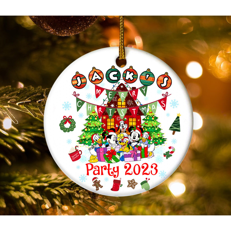 Mickey and Friends Disney Christmas Ornament, Mickey's Very Merry Christmas Party 2023, Gingerbread Disney Family Christmas Tree E1NX14 - 2.jpg
