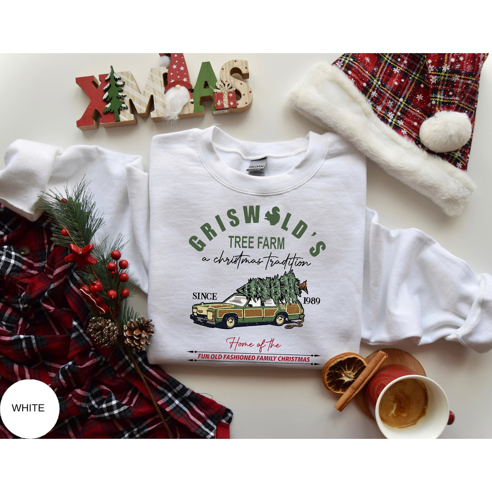 Griswolds Sweatshirt, Griswolds Tree Farm Shirt, Fun Old Fashioned Family Christmas, Christmas Sweatshirt, Cute Xmas Apparel, Griswold Tee.jpg