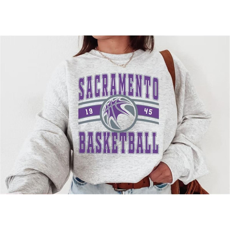 MR-25112023153943-vintage-sacramento-basketball-sweatshirtt-shirt-sacramento-image-1.jpg