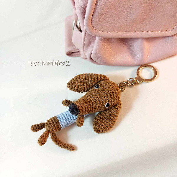 dog-keychain-crochet-amigurumi.jpg