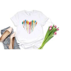 dog paw rainbow t-shirt, lgbt shirt, lgbtq shirt, gay pride shirt. pride gift shirt, dog mom rainbow shirt, rainbow hear