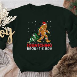 squatching through the snow sweatshirt, grinch sweatshirt, christmas sweatshirt, grinch crewneck, grinch christmas, merr